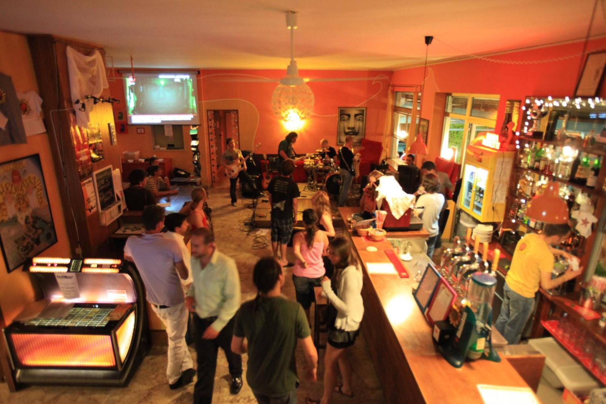 Sunflower Beach Backpacker Hostel & Bar Rimini Eksteriør bilde