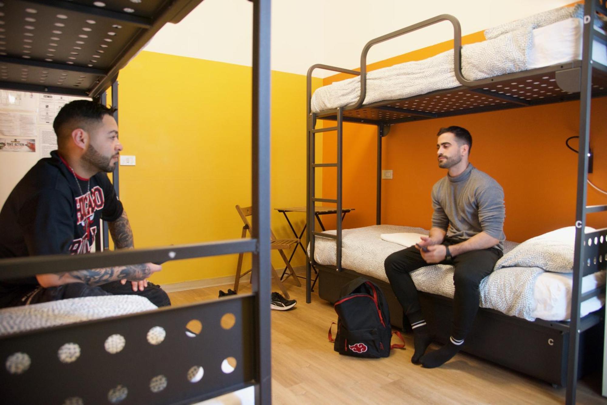 Sunflower Beach Backpacker Hostel & Bar Rimini Eksteriør bilde