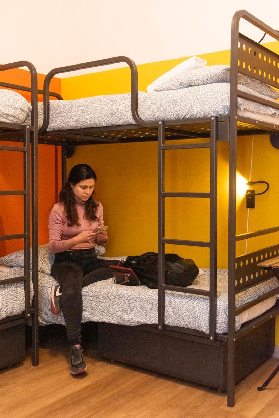 Sunflower Beach Backpacker Hostel & Bar Rimini Eksteriør bilde