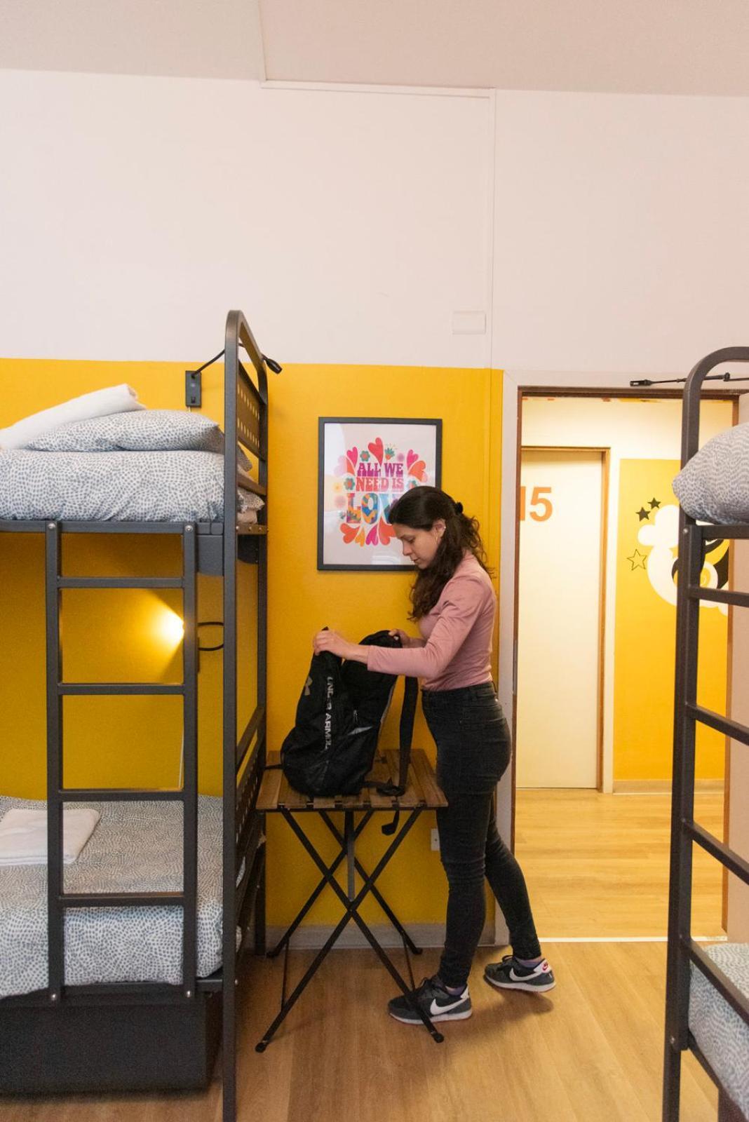 Sunflower Beach Backpacker Hostel & Bar Rimini Eksteriør bilde
