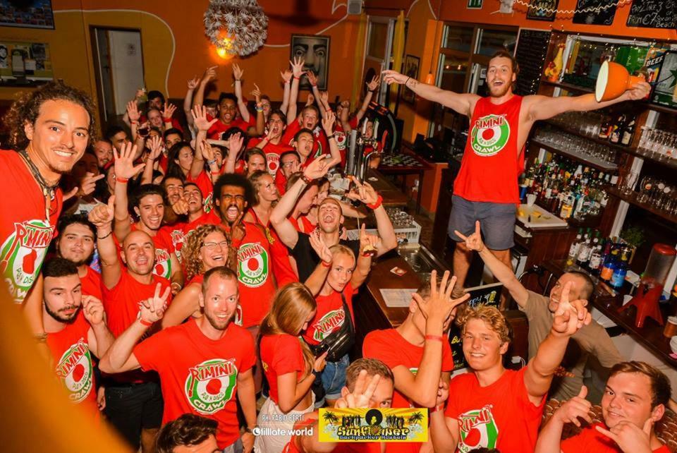 Sunflower Beach Backpacker Hostel & Bar Rimini Eksteriør bilde